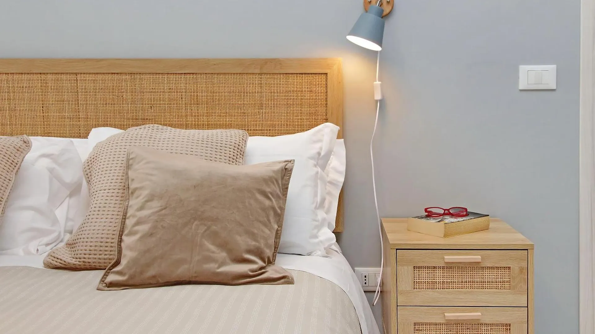 Portunus Apartment - Fiumicino Rome Airport 10 Min -